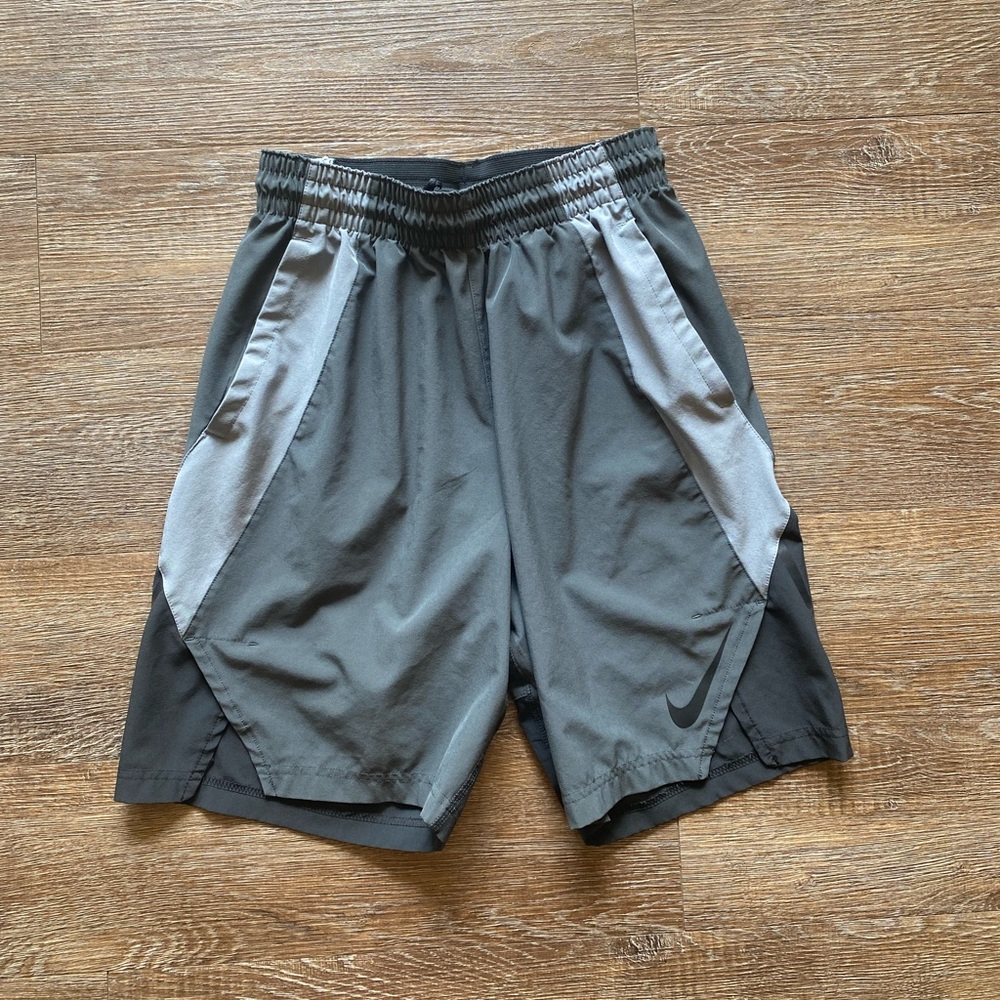 Men’s Nike Dri-Fit Basketball Shorts 9”